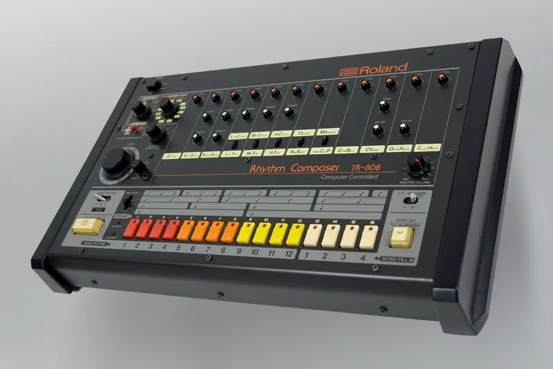 Roland TR-808 –драм-машина, изменившая музыку